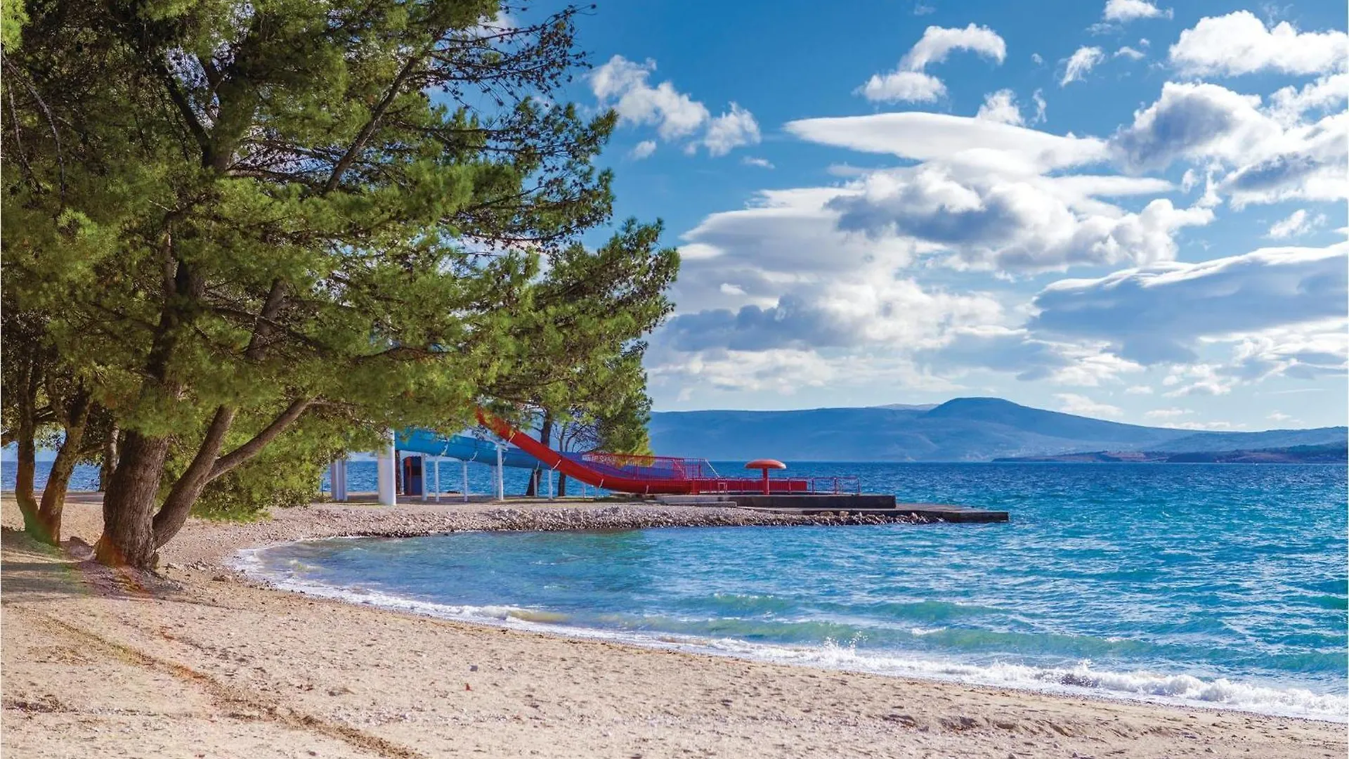 2 Bedroom Lovely Apartment In Crikvenica
