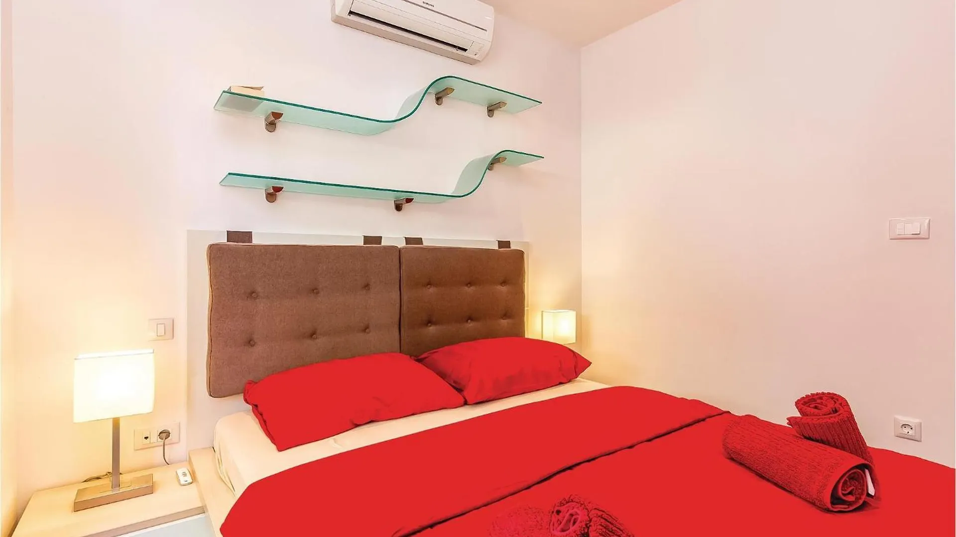 2 Bedroom Lovely Apartment In Crikvenica